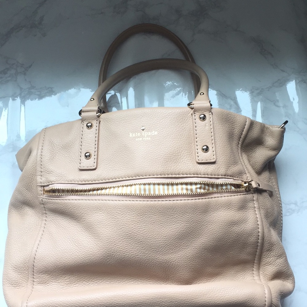 🌟Kate Spade tote🌟